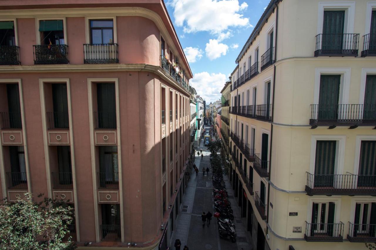 Hostal Los Alpes Madrid Exterior photo